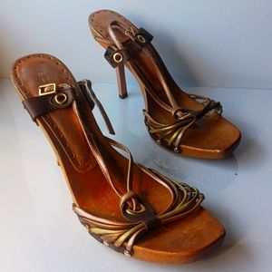 Women's high heels